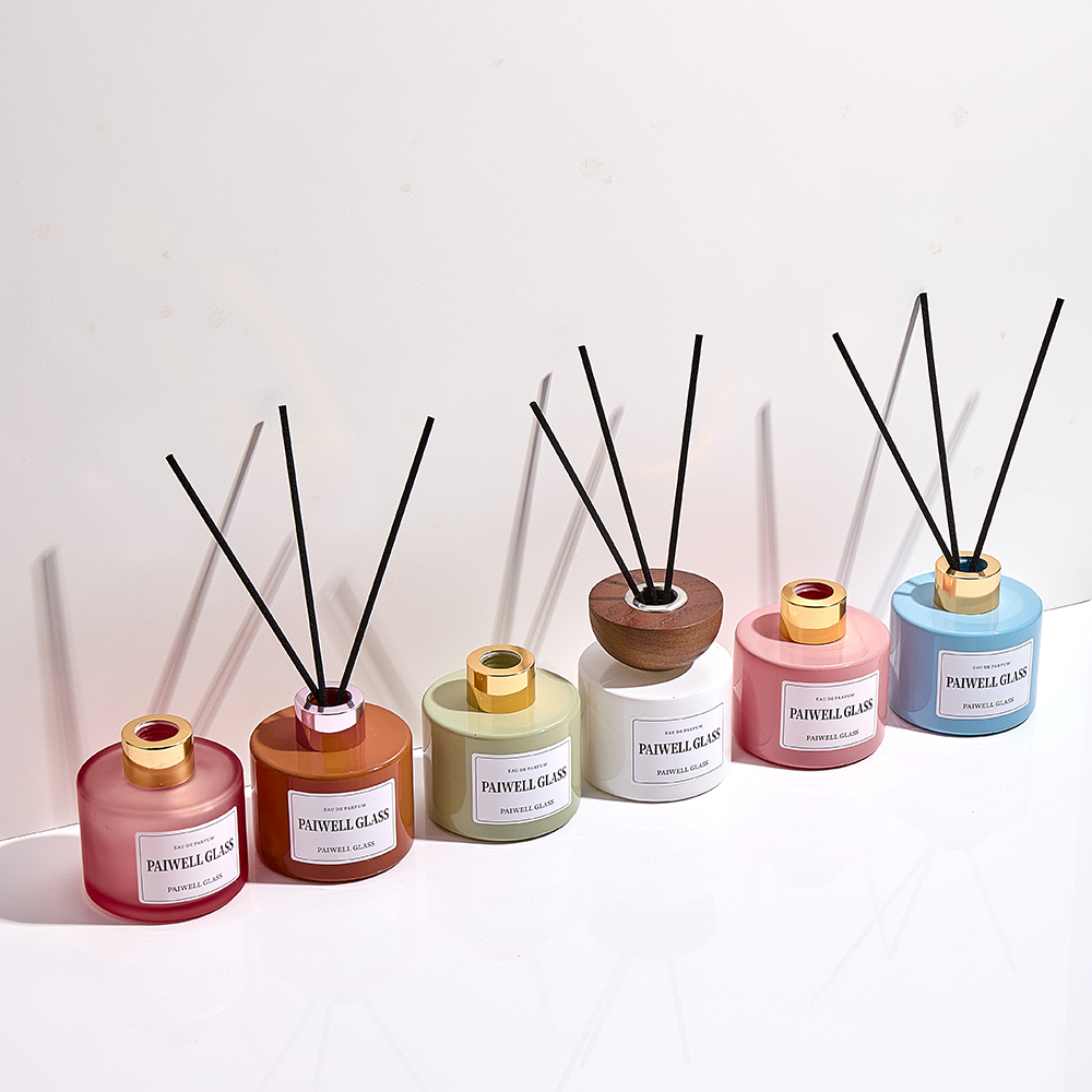 Wholesale Round Glass Diffuser Bottle 50ml 100ml 1